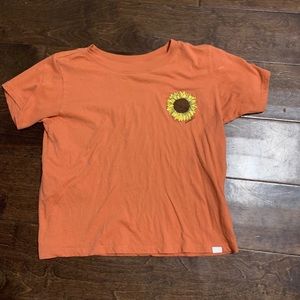 coral o’neill shirt with sunflower